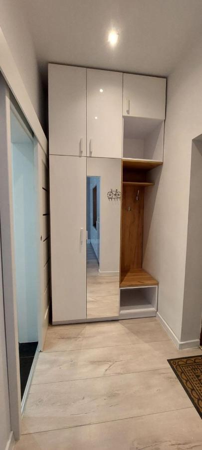Apartament W Centrum Ниса Екстериор снимка